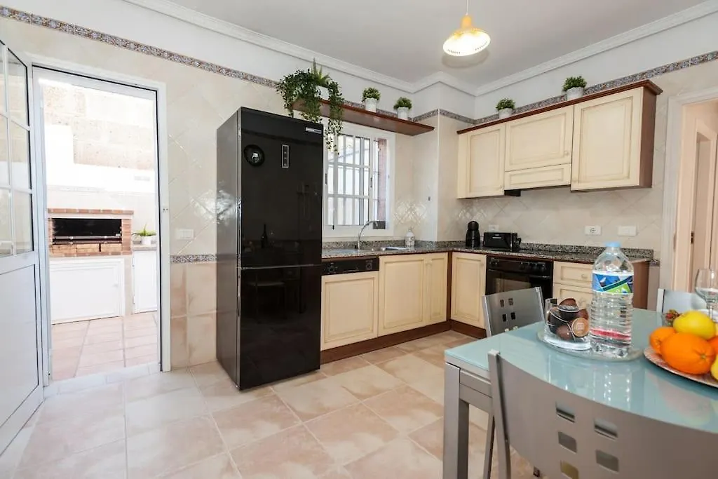 Villa Vanesa Luxury Private Villa With A Heated Pool, 4 Bedrooms And 4 Bathrooms Costa Adeje