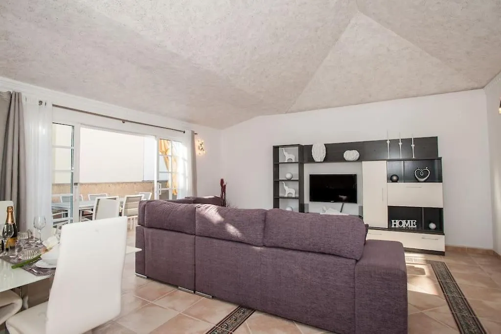 Villa Vanesa Luxury Private Villa With A Heated Pool, 4 Bedrooms And 4 Bathrooms Costa Adeje